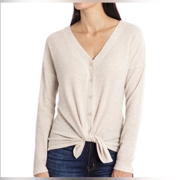 Isaac Mizrahi Women’s Tan Waffle Knit Casual Button Up Lightweight Sweater Sz M - Picture 1 of 6